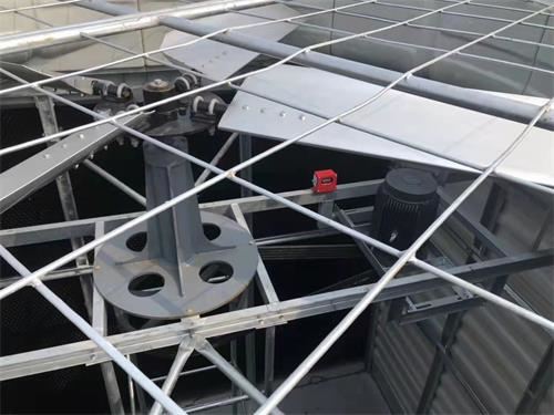 冷卻塔運(yùn)轉(zhuǎn)時(shí)的注意事項(xiàng)及進(jìn)出水溫差控制標(biāo)準(zhǔn)